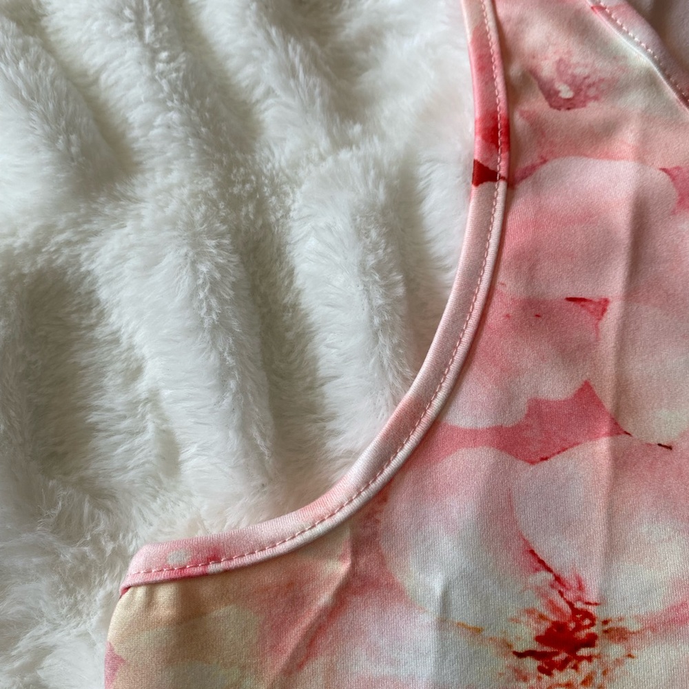 Floral Pink and White Women's Top - Picture 8 of 9